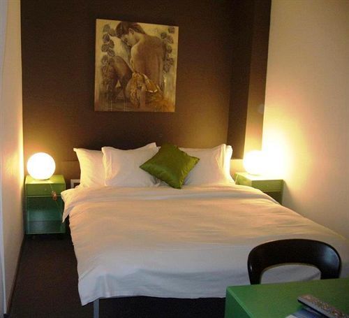 Au Boeuf Rouge Otel Crassier Dış mekan fotoğraf